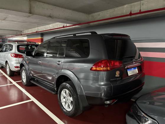 MITSUBISHI PAJERO DAKAR 3.5 HPE 7 LUGARES 4X4 V6 24V FLEX 4P AUTOMÁTICO